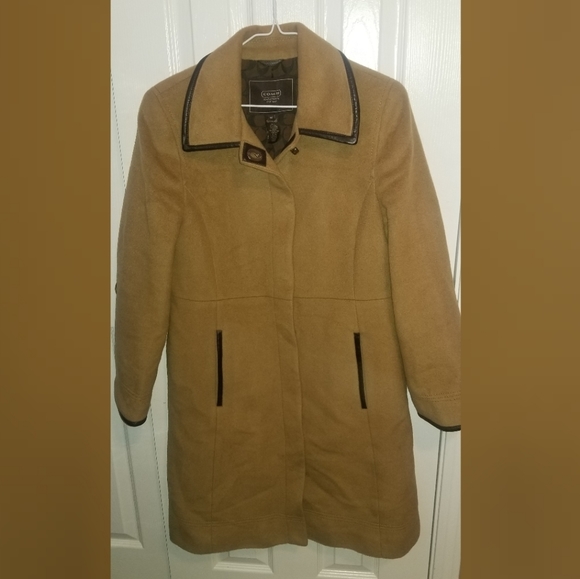 NWOT Coach Camel Coat - Picture 2 of 6
